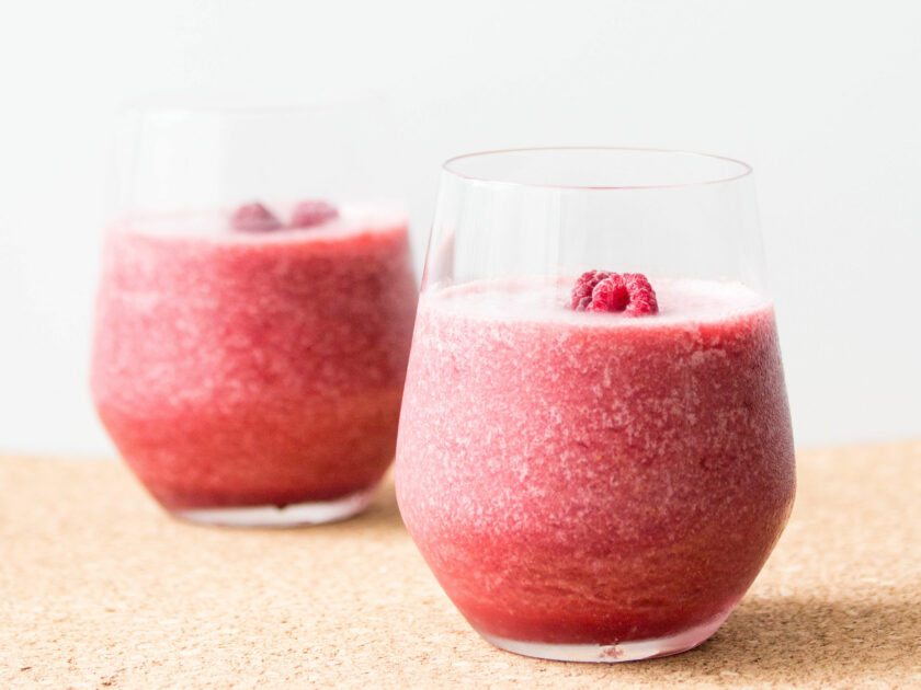 the raspberry refresher smoothie_hot for food