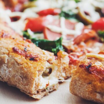 stuffed crust pizza_hot for food