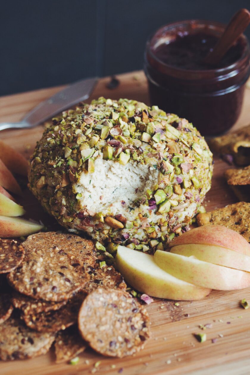 vegan pistachio crusted cheeseball recipe