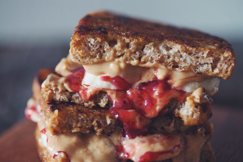 peanut butter jam banana french toast sandwich_hot for food