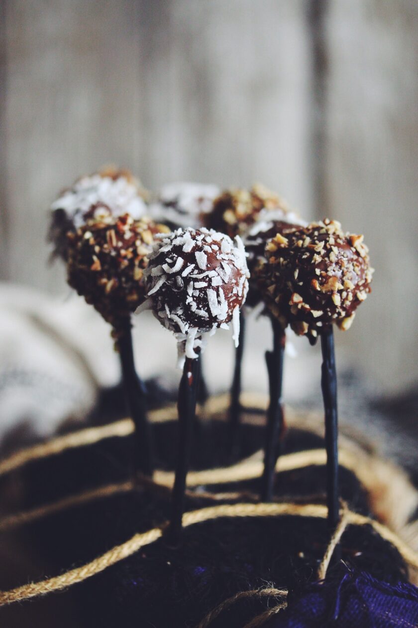 no-bake pumpkin cake pops vegan comfort food recipe