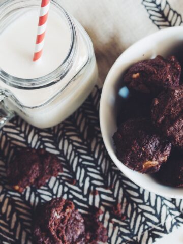 easy vegan brownie bites_hotforfood
