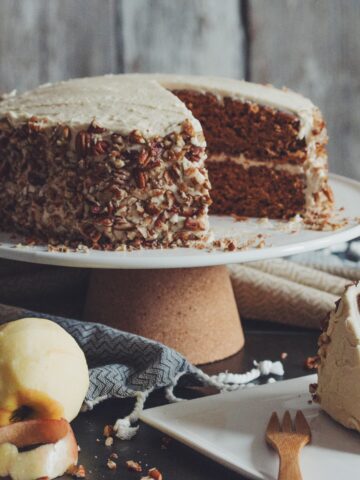 vegan apple spice cake with maple buttercream_hot for food
