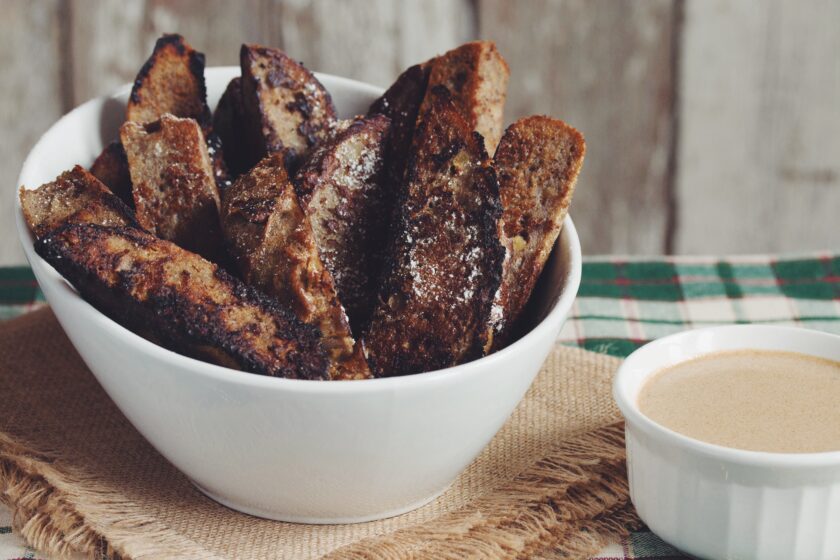 vegan gingerbread french toast sticks
