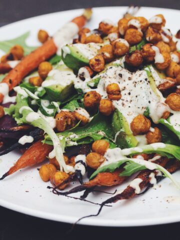 roasted carrot and avocado salad with curried chickpeas_hot for food