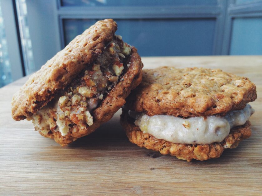 caramelized banana pecan ice cream sandwiches_hot for food