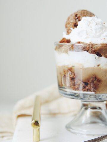 vegan gingerbread trifle_hot for food
