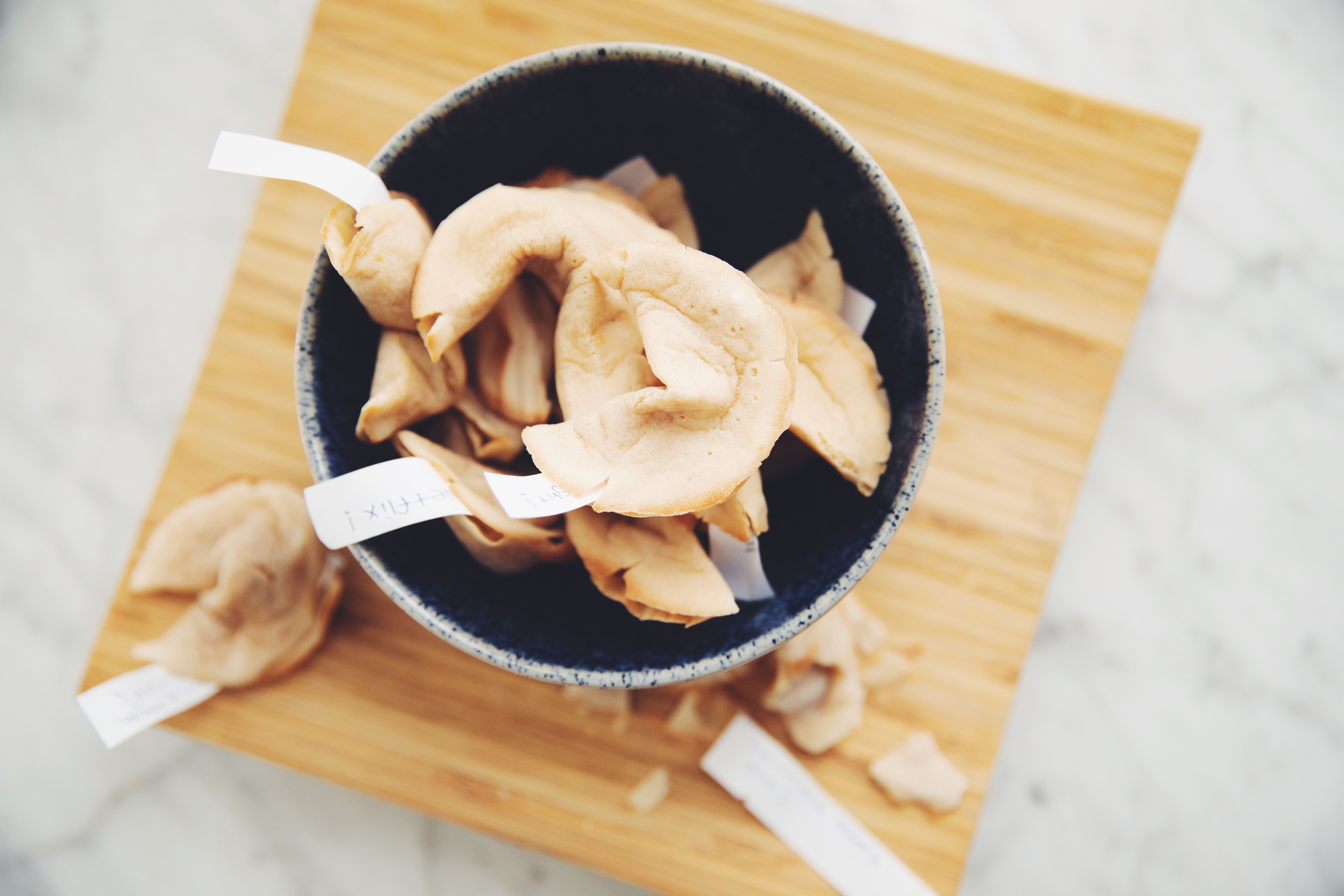 vegan fortune cookies_hot for food