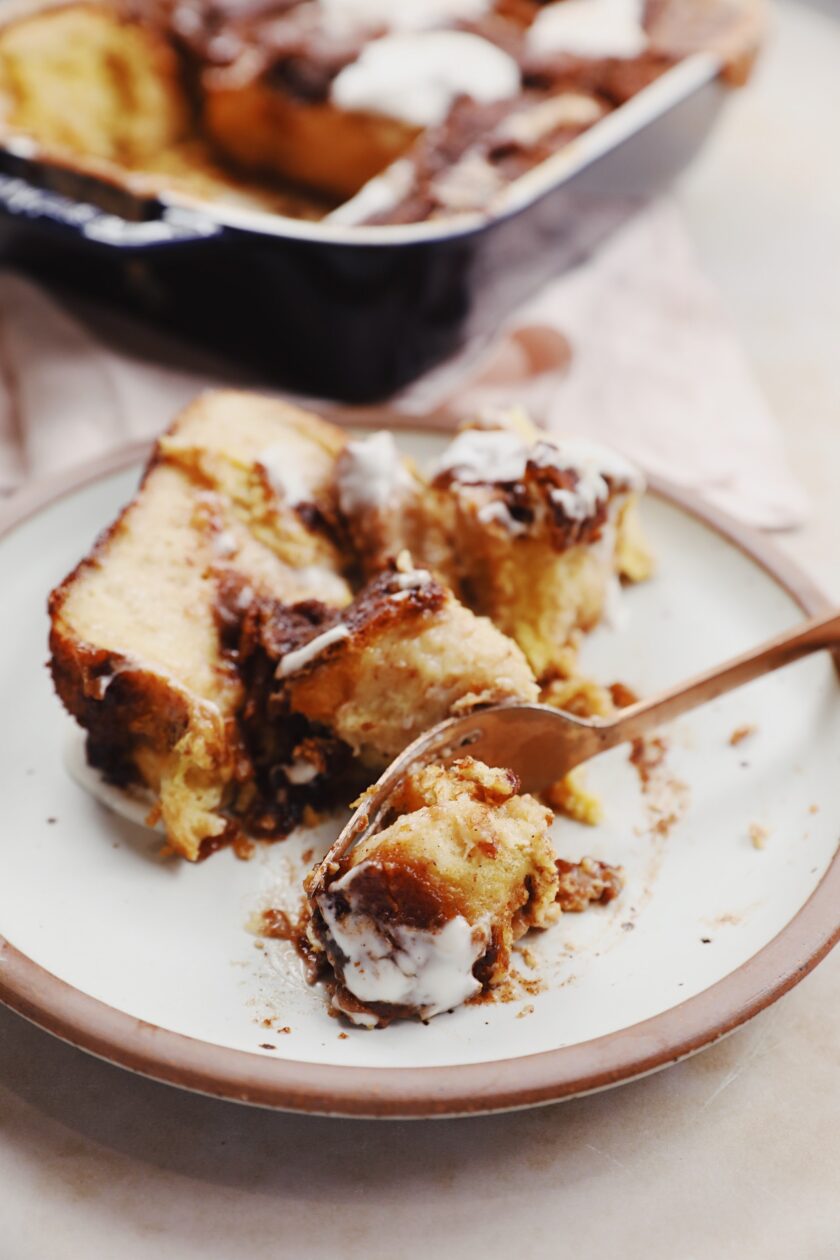 vegan baked cinnamon crunch french toast